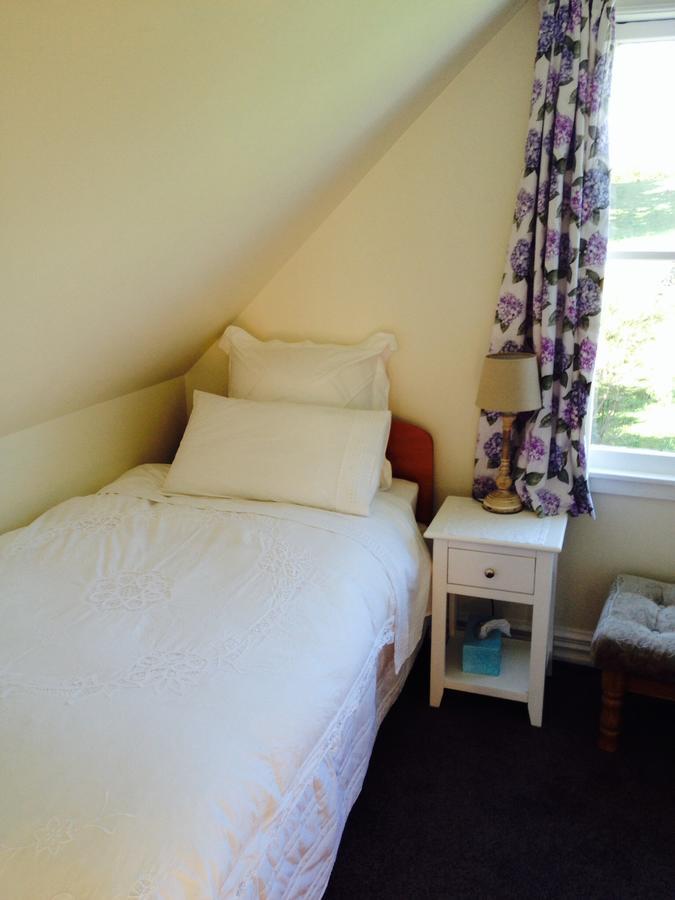 Ashley Villa Bnb Takaka Exterior photo