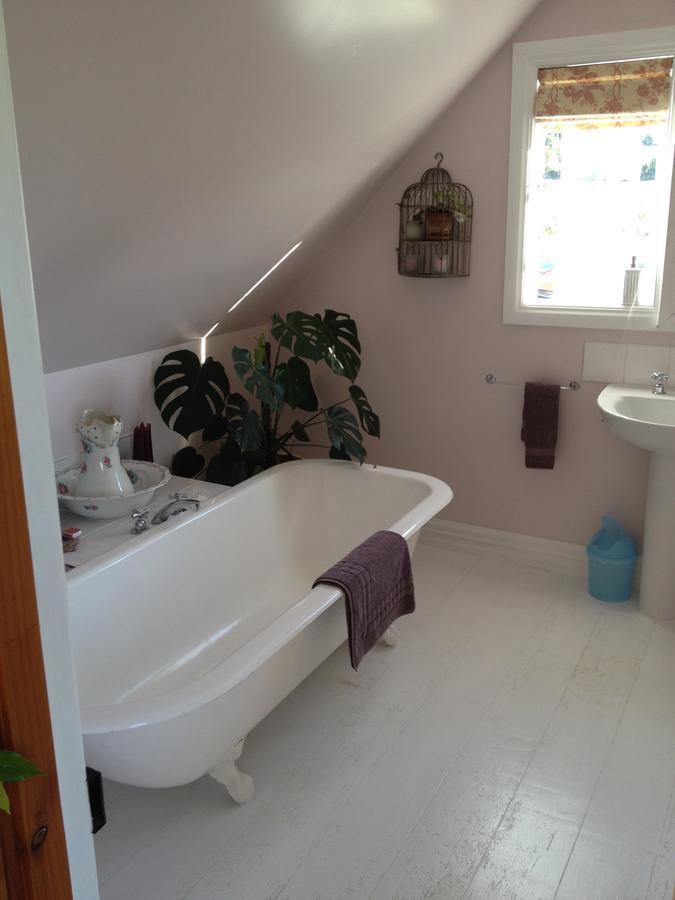 Ashley Villa Bnb Takaka Exterior photo